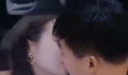 亲吻视频,一场亲吻视频引发的浪漫回忆